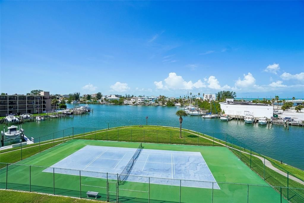 En Venta: $375,000 (2 camas, 2 baños, 1175 Pies cuadrados)