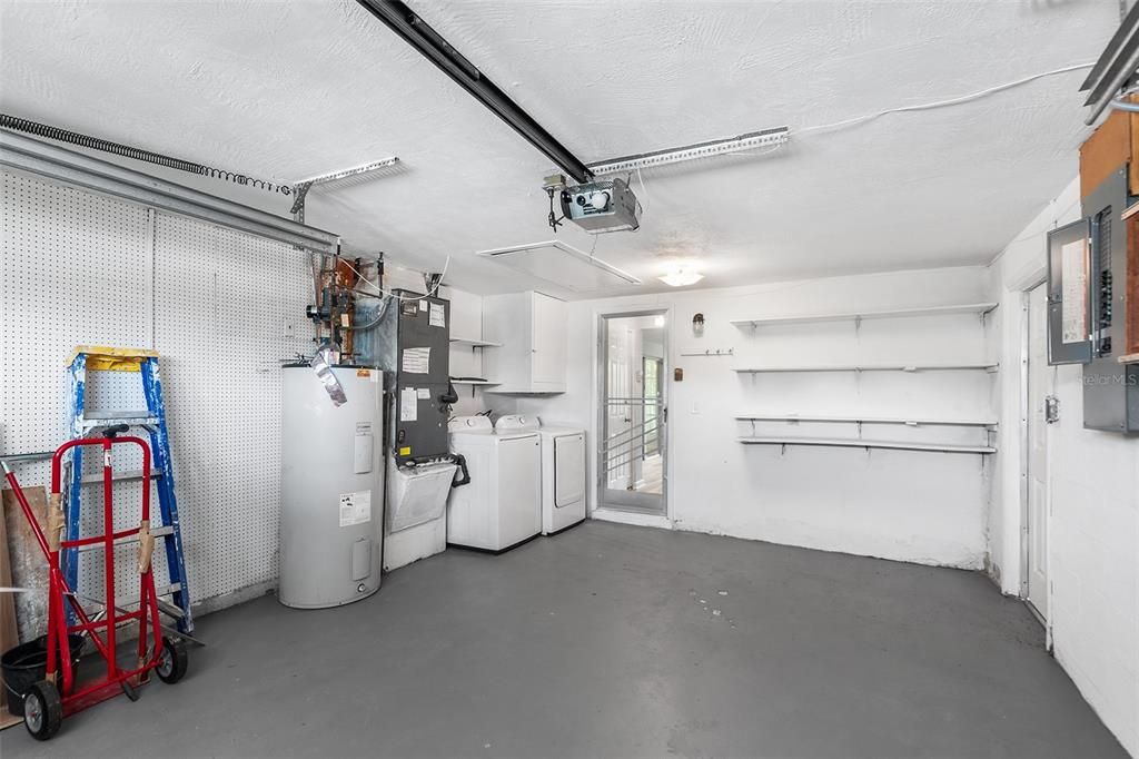 В аренду: $1,800 (3 спален, 2 ванн, 1272 Квадратных фут)