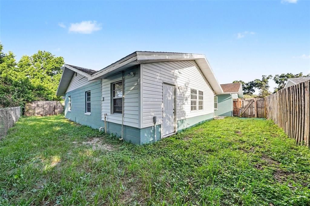 For Sale: $315,000 (4 beds, 3 baths, 2155 Square Feet)