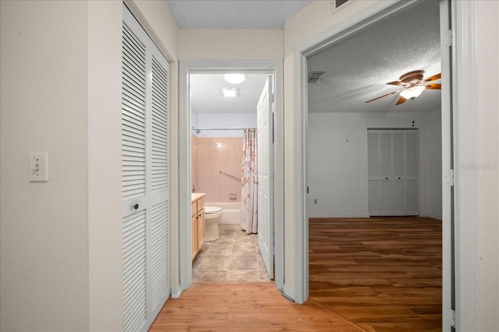 En Venta: $145,000 (2 camas, 2 baños, 1403 Pies cuadrados)