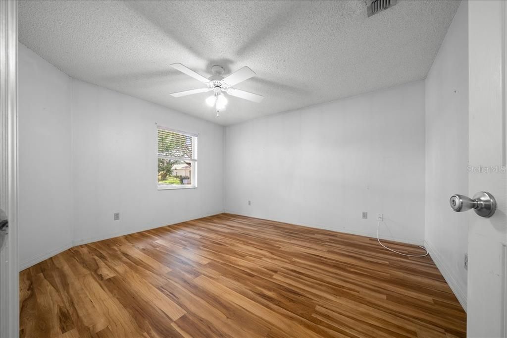 En Venta: $145,000 (2 camas, 2 baños, 1403 Pies cuadrados)