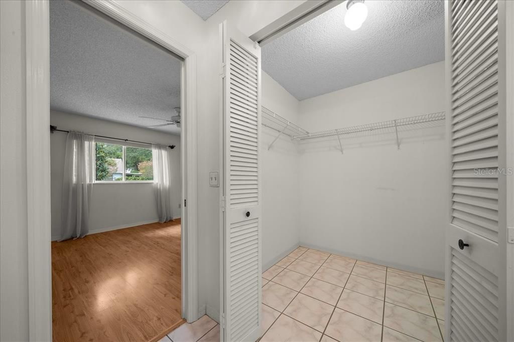 En Venta: $145,000 (2 camas, 2 baños, 1403 Pies cuadrados)