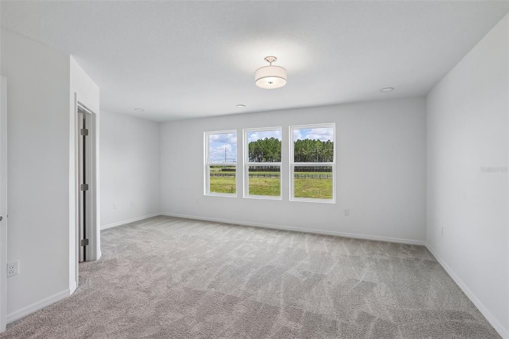 En Venta: $292,388 (3 camas, 2 baños, 1573 Pies cuadrados)