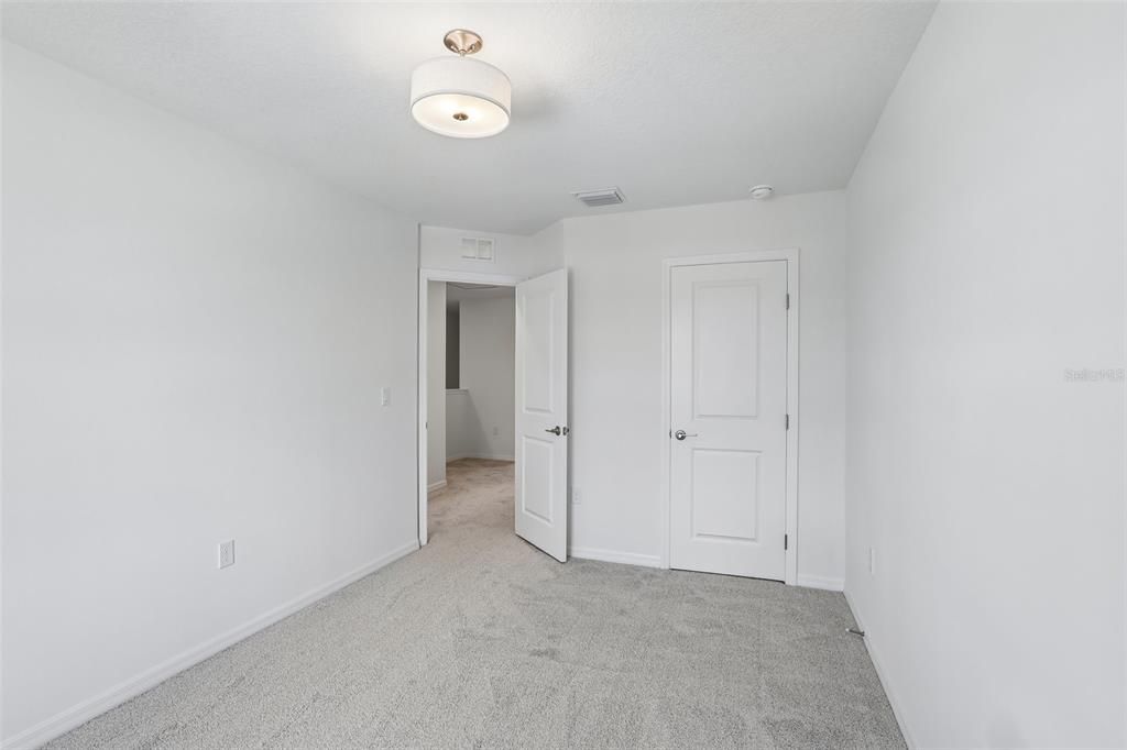 En Venta: $292,388 (3 camas, 2 baños, 1573 Pies cuadrados)
