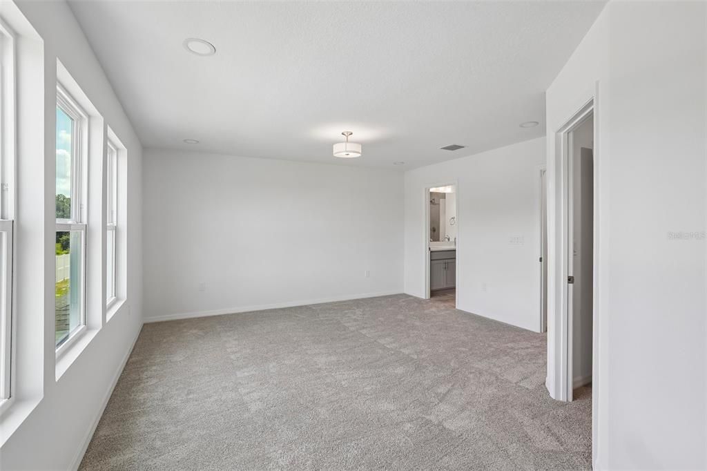 En Venta: $292,388 (3 camas, 2 baños, 1573 Pies cuadrados)
