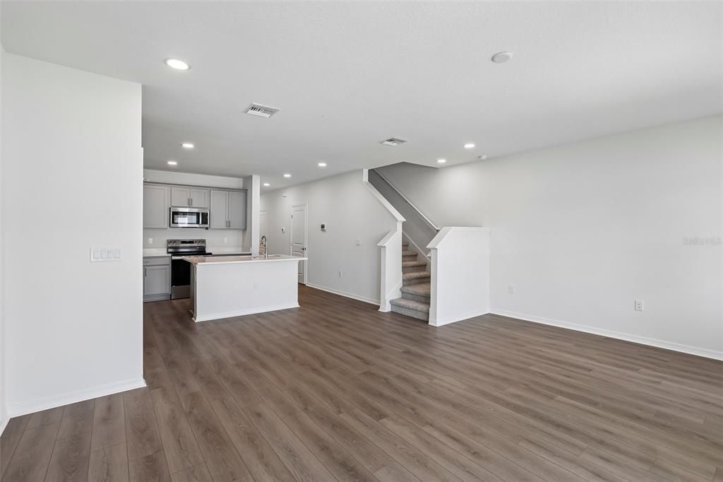 En Venta: $292,388 (3 camas, 2 baños, 1573 Pies cuadrados)