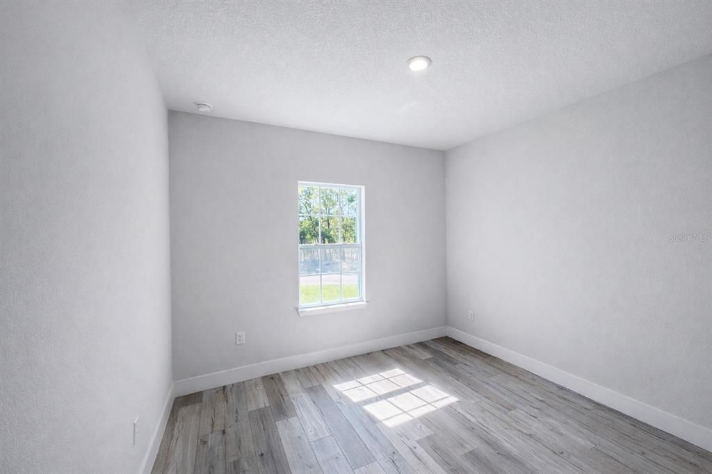 En Venta: $264,990 (3 camas, 2 baños, 1529 Pies cuadrados)