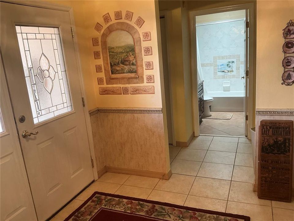 На продажу: $350,000 (2 спален, 2 ванн, 1770 Квадратных фут)