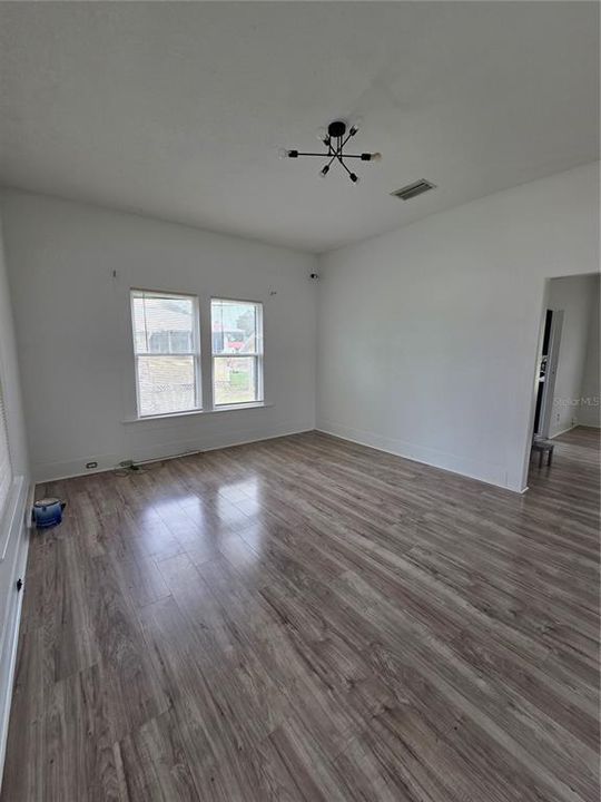 For Sale: $284,930 (0 beds, 0 baths, 1140 Square Feet)