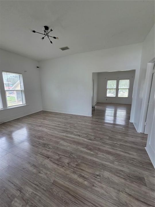 For Sale: $284,930 (0 beds, 0 baths, 1140 Square Feet)