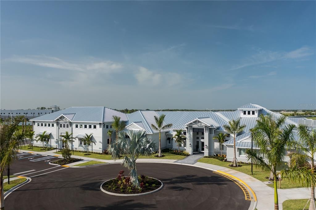 En Venta: $649,900 (4 camas, 3 baños, 2027 Pies cuadrados)