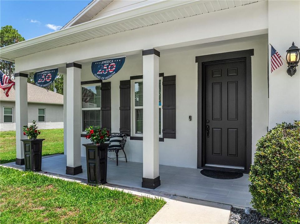 En Venta: $425,000 (4 camas, 3 baños, 2455 Pies cuadrados)
