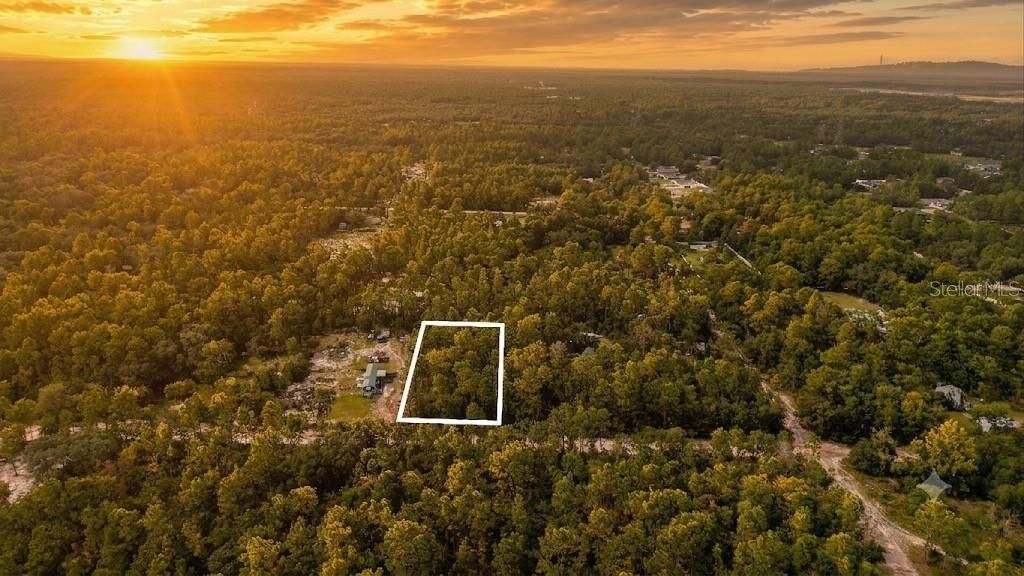 На продажу: $26,800 (1.25 acres)