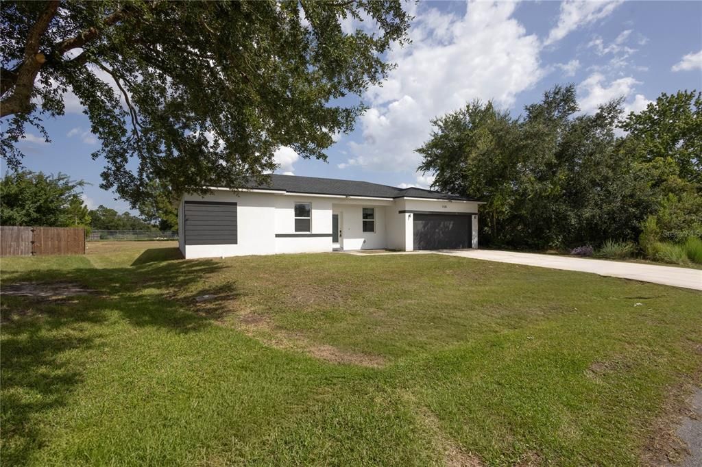 For Sale: $314,900 (4 beds, 2 baths, 2004 Square Feet)