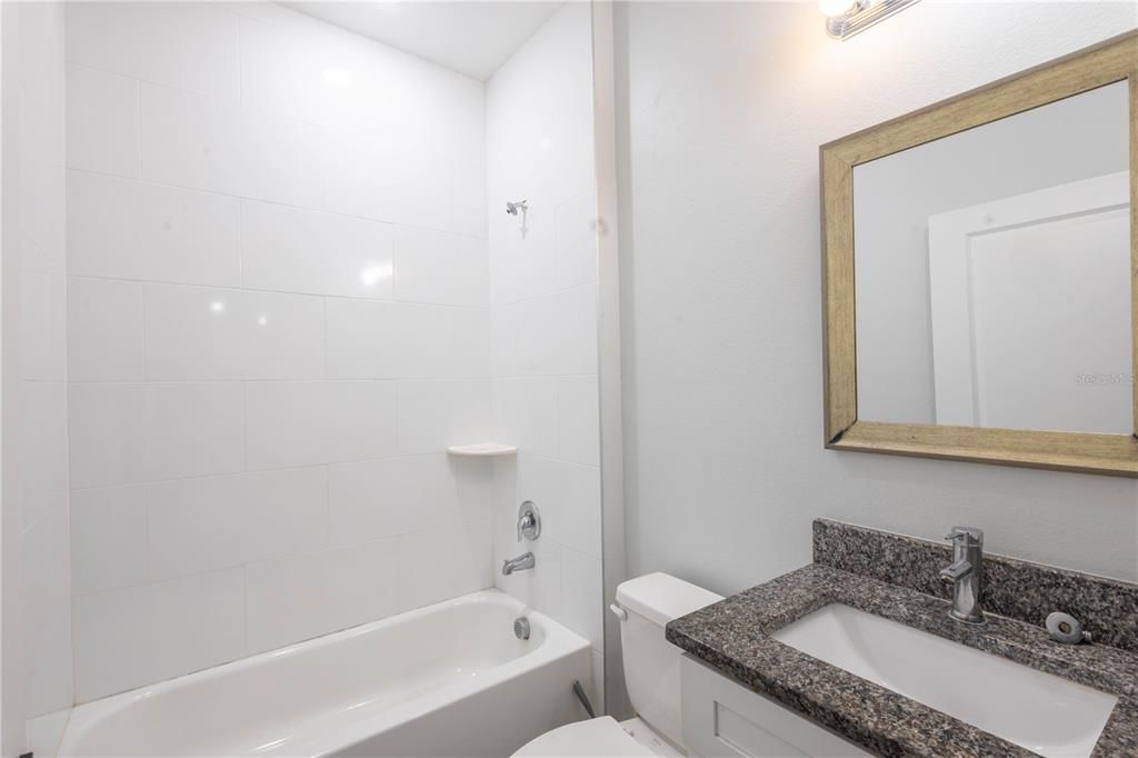 For Sale: $314,900 (4 beds, 2 baths, 2004 Square Feet)