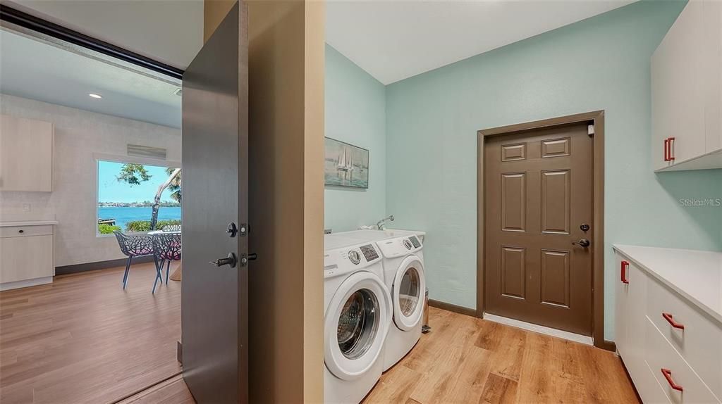 На продажу: $7,350,000 (4 спален, 4 ванн, 3283 Квадратных фут)