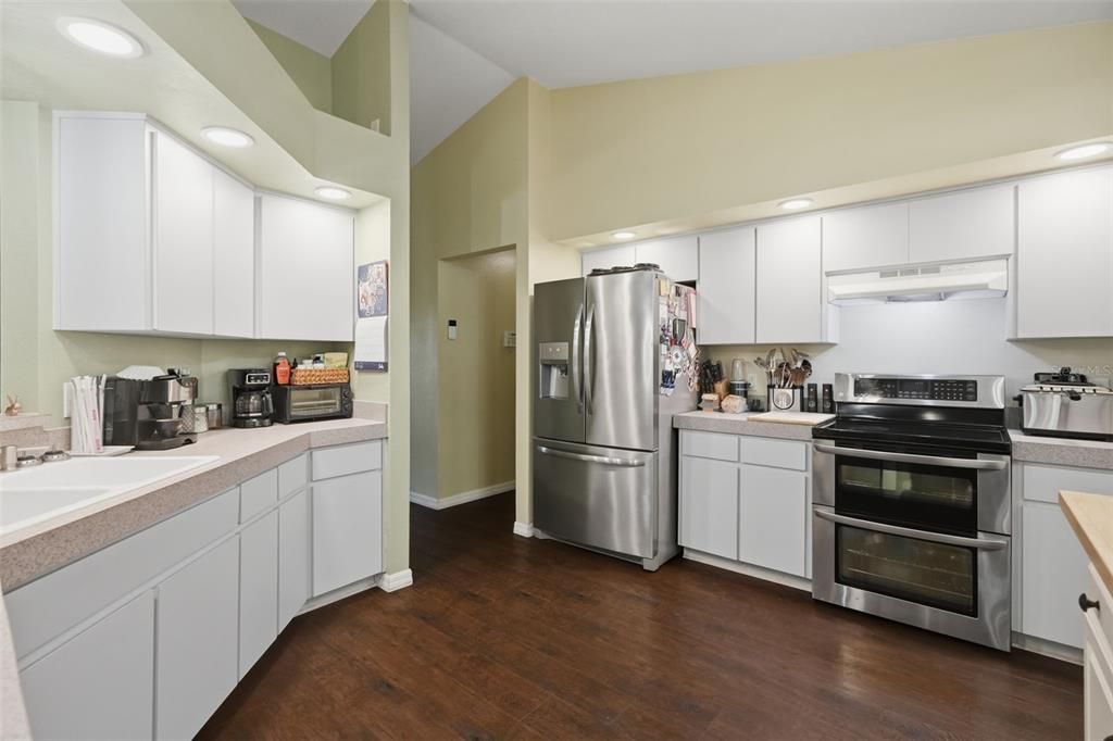 En Venta: $345,000 (3 camas, 2 baños, 1499 Pies cuadrados)