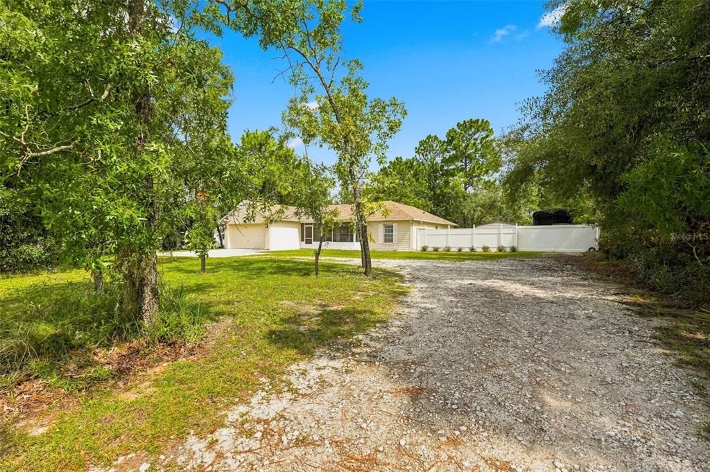 En Venta: $345,000 (3 camas, 2 baños, 1499 Pies cuadrados)