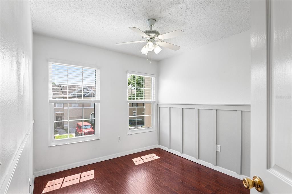 For Rent: $2,275 (3 beds, 2 baths, 1232 Square Feet)