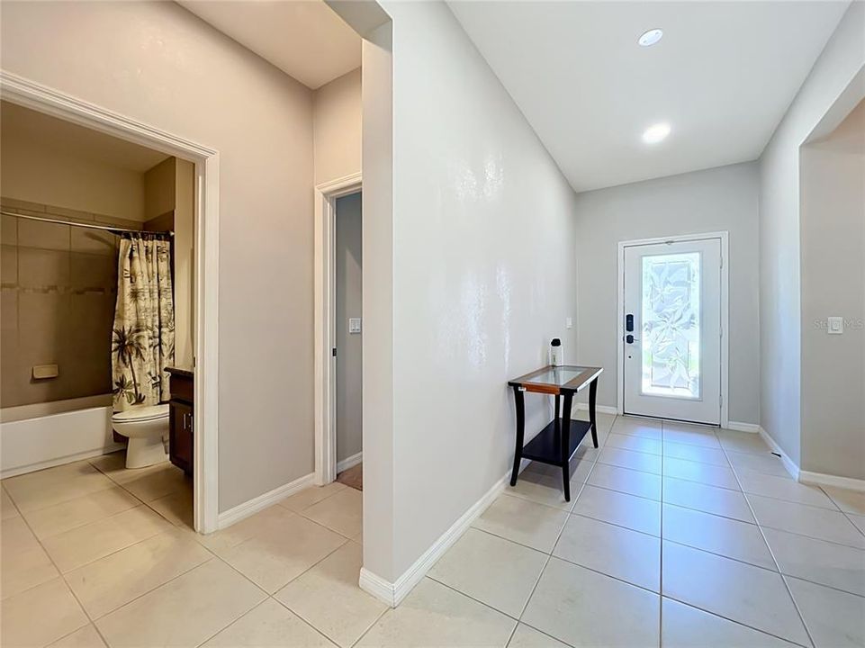 Active With Contract: $549,000 (4 beds, 3 baths, 2781 Square Feet)