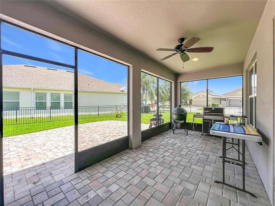 Active With Contract: $549,000 (4 beds, 3 baths, 2781 Square Feet)