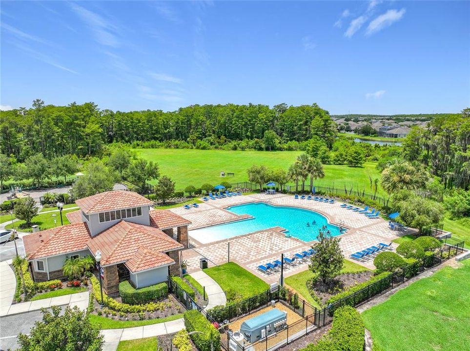 Active With Contract: $549,000 (4 beds, 3 baths, 2781 Square Feet)