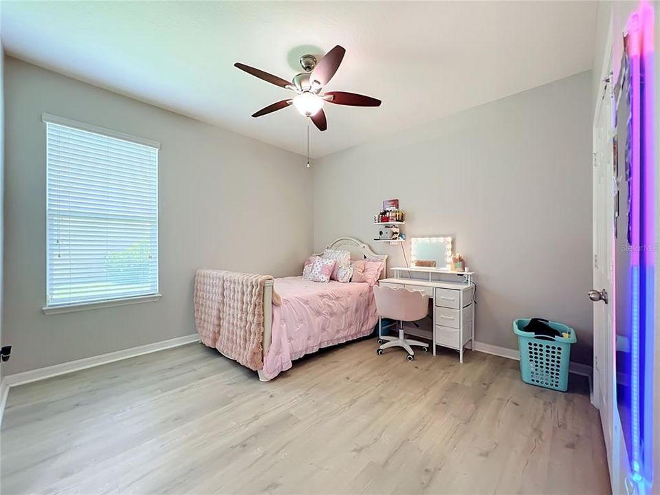 Active With Contract: $549,000 (4 beds, 3 baths, 2781 Square Feet)