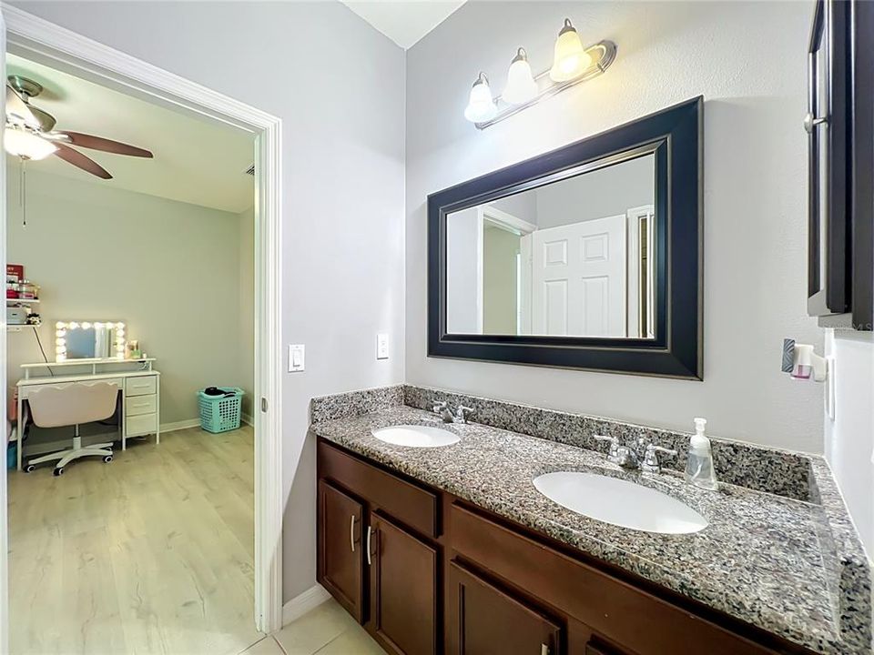 Active With Contract: $549,000 (4 beds, 3 baths, 2781 Square Feet)
