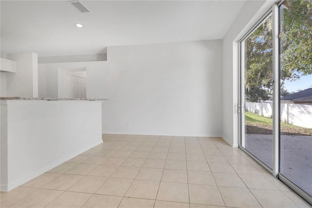 Active With Contract: $319,900 (3 beds, 2 baths, 1526 Square Feet)