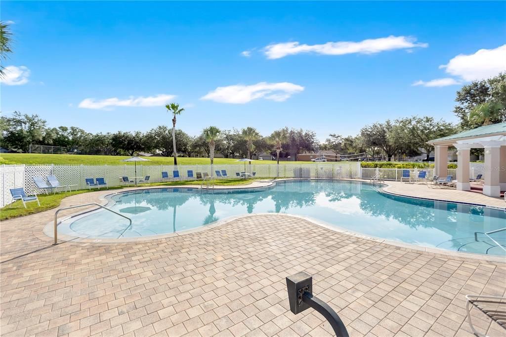 Active With Contract: $319,900 (3 beds, 2 baths, 1526 Square Feet)