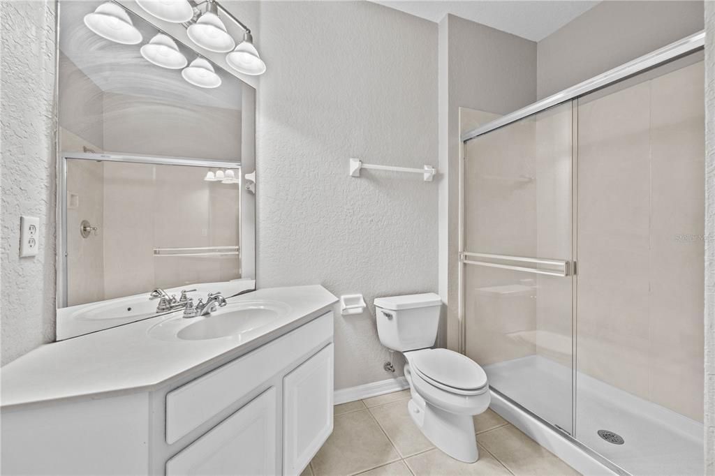 В аренду: $1,825 (3 спален, 2 ванн, 1248 Квадратных фут)