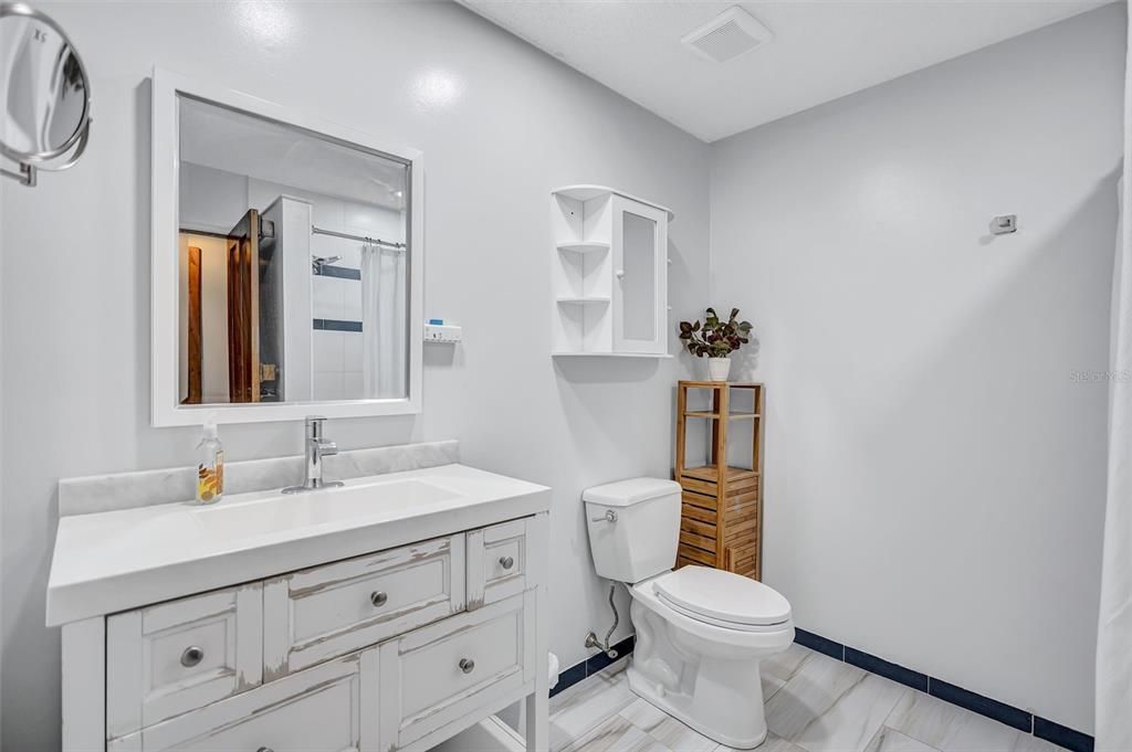 En Venta: $625,000 (4 camas, 2 baños, 2552 Pies cuadrados)
