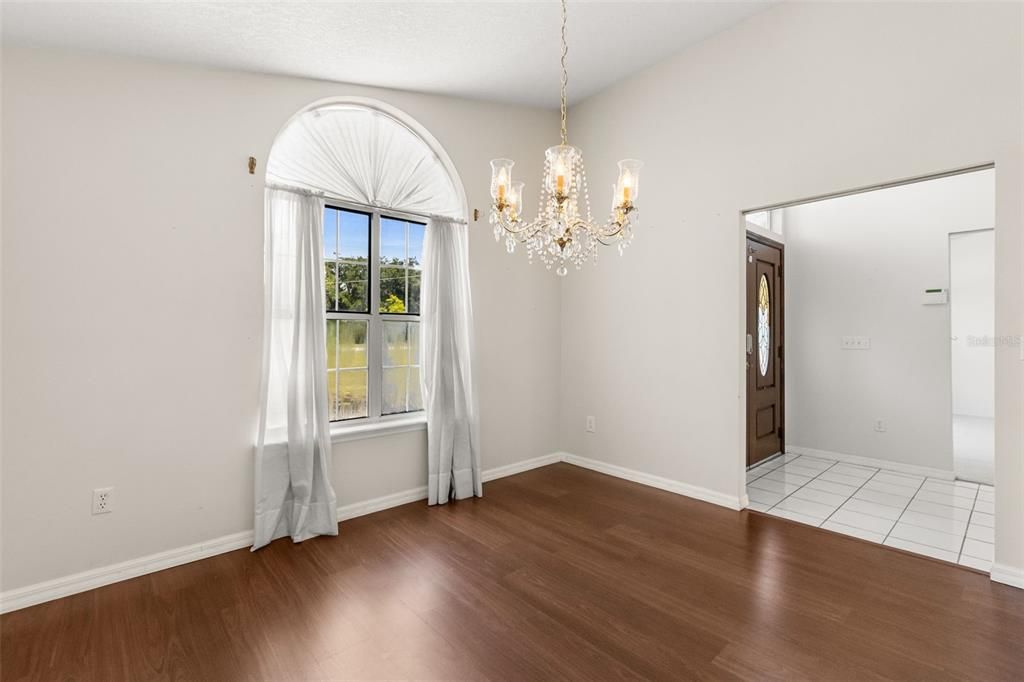 For Sale: $549,000 (4 beds, 2 baths, 2263 Square Feet)
