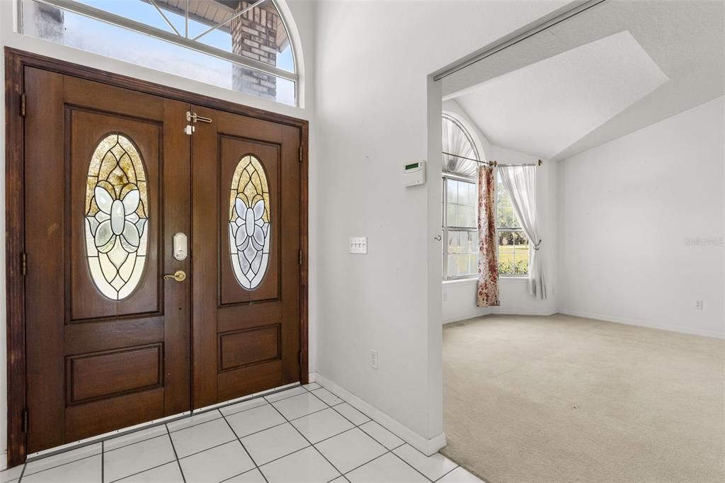 For Sale: $549,000 (4 beds, 2 baths, 2263 Square Feet)