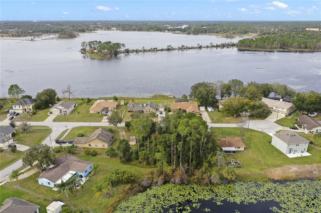 待售: $97,500 (0.34 acres)
