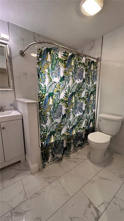 For Sale: $215,000 (3 beds, 1 baths, 1144 Square Feet)