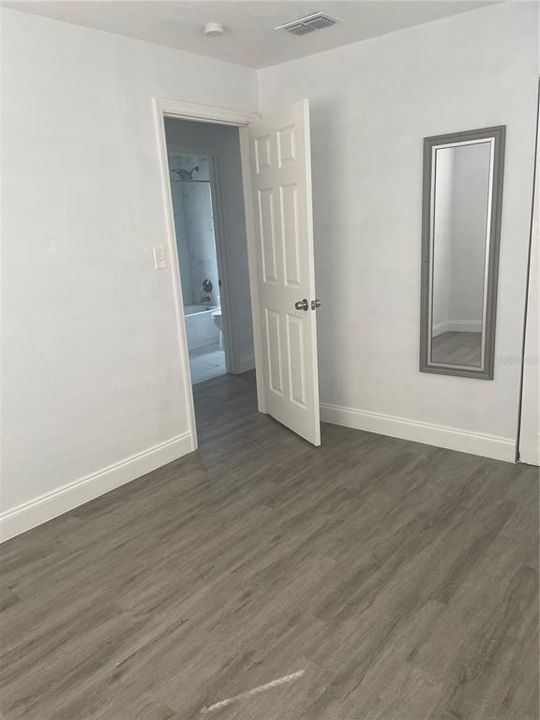 For Sale: $215,000 (3 beds, 1 baths, 1144 Square Feet)