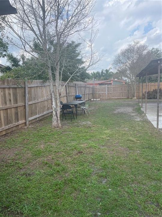 For Sale: $215,000 (3 beds, 1 baths, 1144 Square Feet)