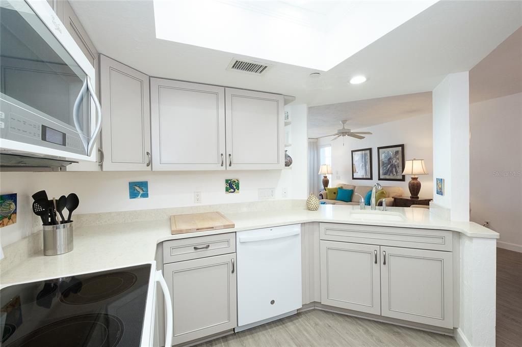 En Venta: $310,000 (2 camas, 2 baños, 1048 Pies cuadrados)