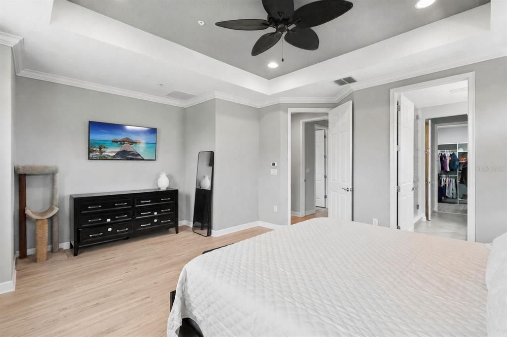 На продажу: $445,000 (3 спален, 3 ванн, 1989 Квадратных фут)