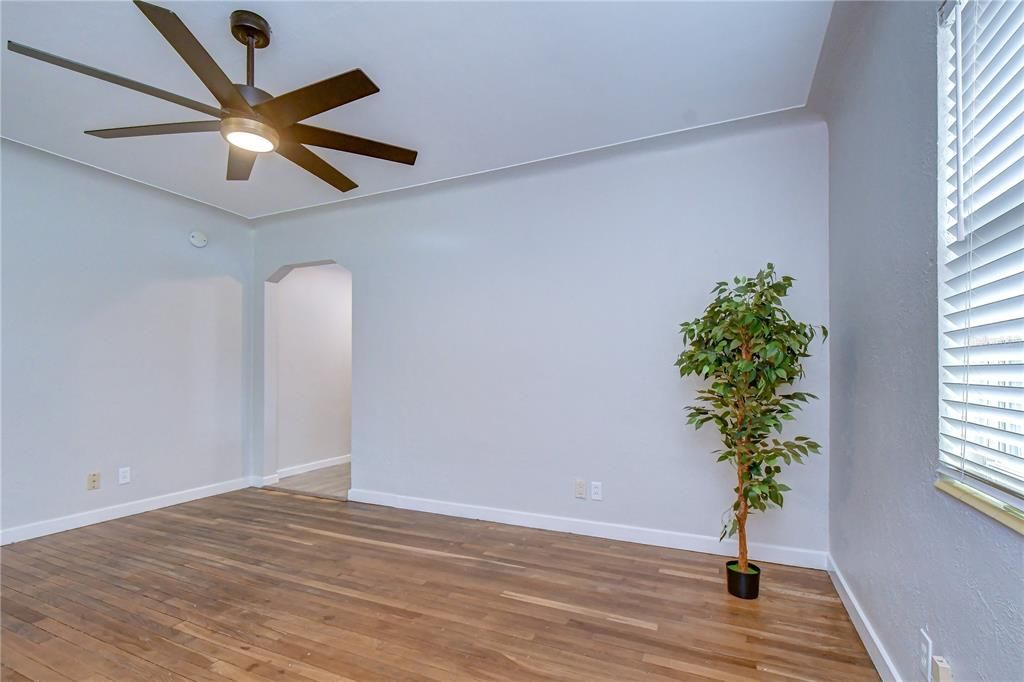 For Sale: $469,000 (2 beds, 0 baths, 1216 Square Feet)