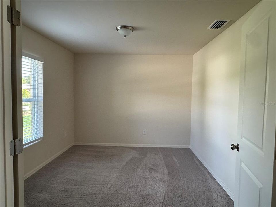 В аренду: $1,799 (3 спален, 2 ванн, 1651 Квадратных фут)