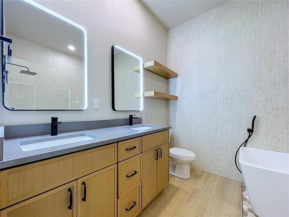 На продажу: $624,600 (4 спален, 2 ванн, 1850 Квадратных фут)