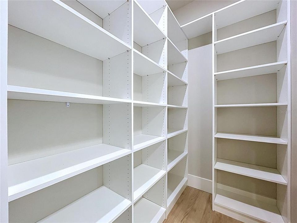 На продажу: $624,600 (4 спален, 2 ванн, 1850 Квадратных фут)