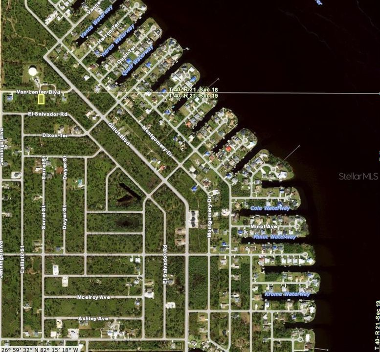 На продажу: $9,999 (0.23 acres)