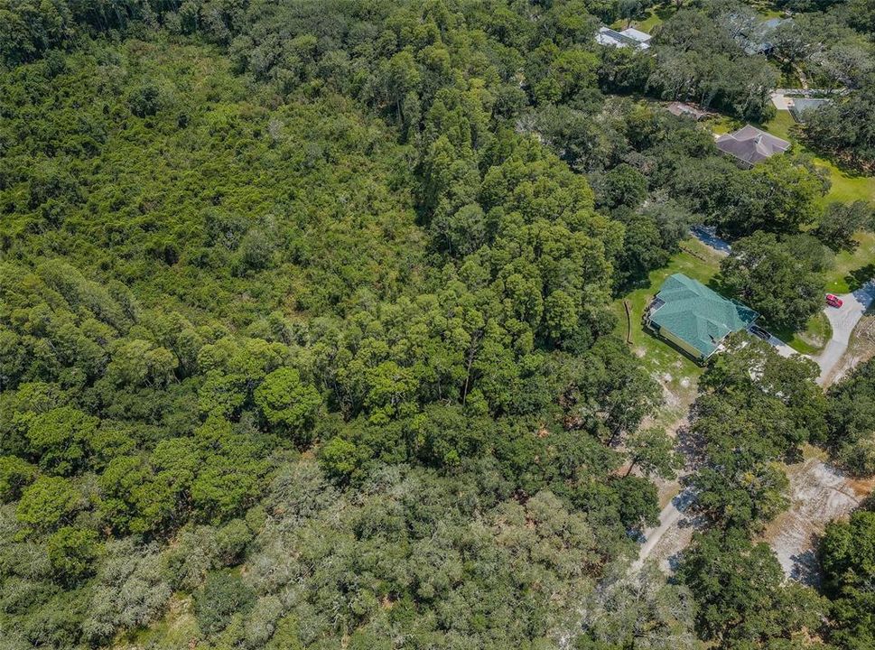 На продажу: $419,000 (4.95 acres)