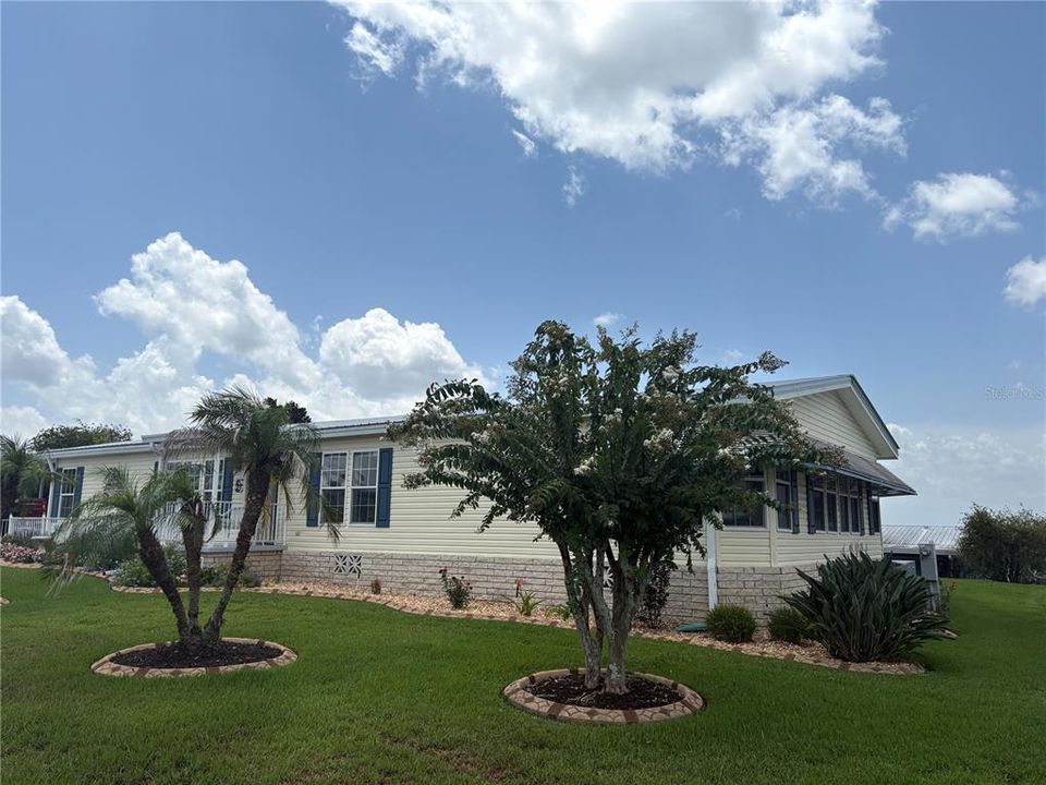 En Venta: $335,000 (3 camas, 2 baños, 2108 Pies cuadrados)