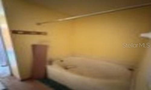 Activo con contrato: $277,500 (3 camas, 2 baños, 1460 Pies cuadrados)