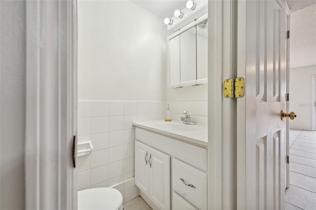 В аренду: $1,700 (2 спален, 2 ванн, 1248 Квадратных фут)