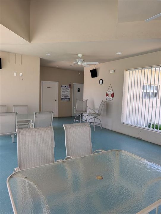 For Sale: $284,900 (2 beds, 2 baths, 1617 Square Feet)